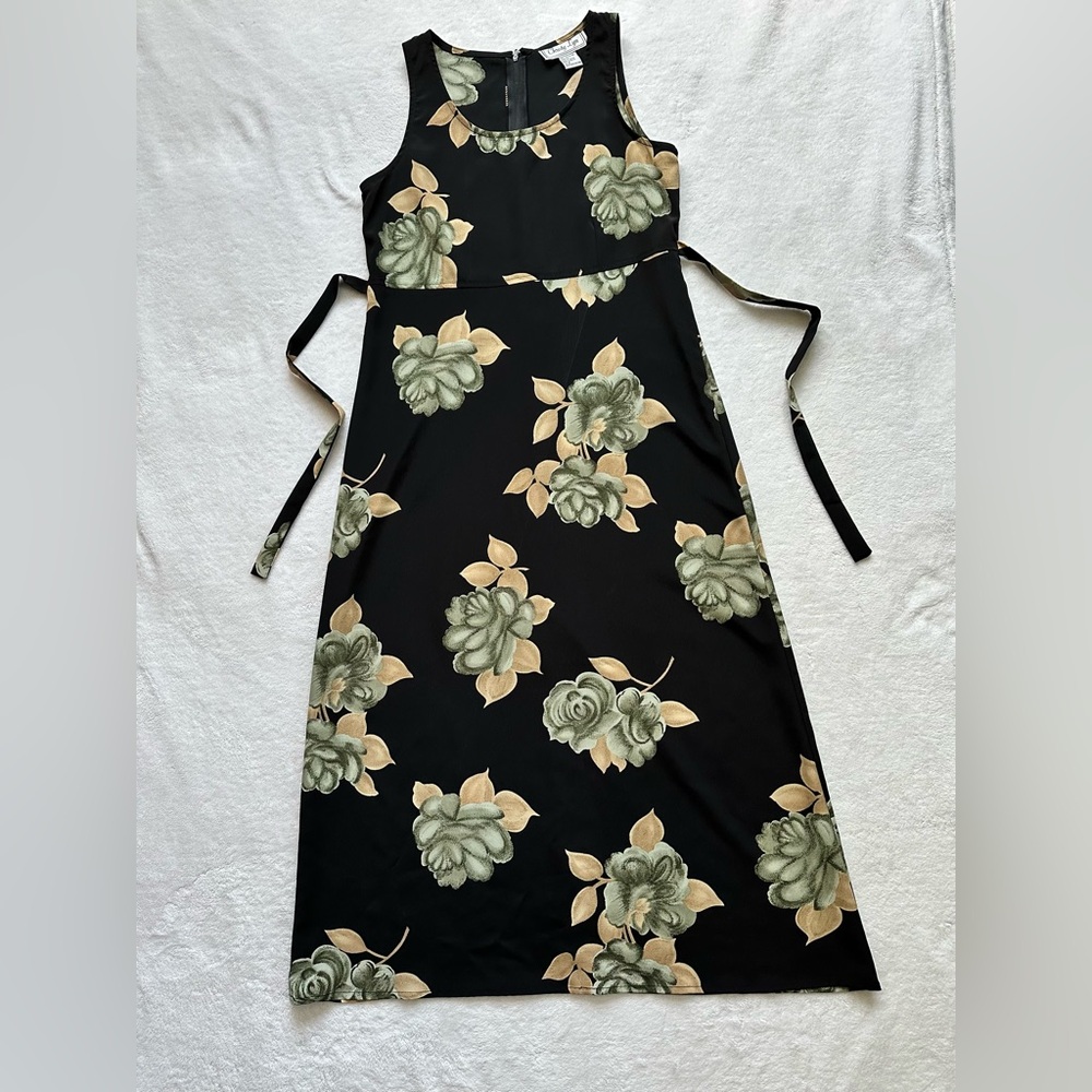 Christy Lyn Black Floral Dress